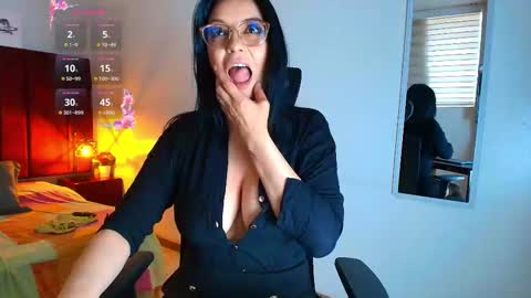 Snapshot of zuzana21 chatting on September 25, 12:42 pm Zuzana21 online show from September 25, 12:42 pm
