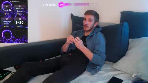 Zuzmoe online show from December 16, 10:15 pm