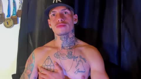 zyon garcia online show from December 24, 9:50 am