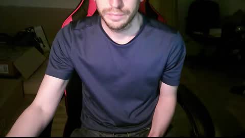 Snapshot of zyriosben chatting on February 21, 11:22 am zyriosben online show from February 21, 11:22 am