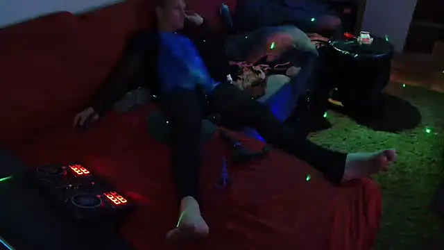 davidgntxxxxx online show from February 1, 7:40 am