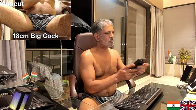 OnlineBossUK online show from February 23, 12:41 am