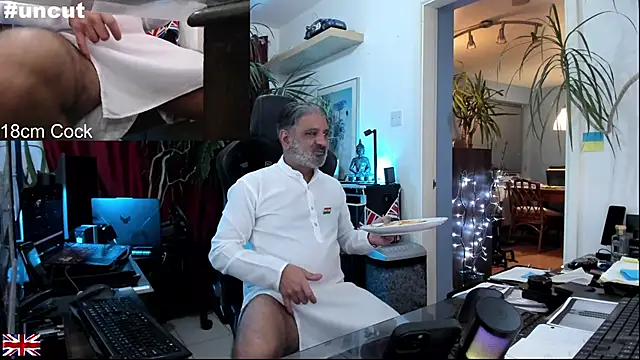 OnlineBossUK online show from October 20, 9:04 pm