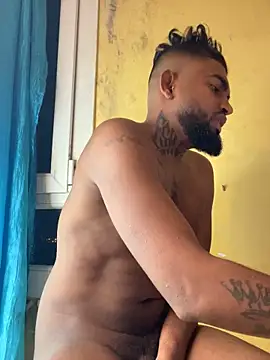 Snapshot of IviedWaster chatting on March 22, 2:59 am IviedWaster online show from March 22, 2:59 am