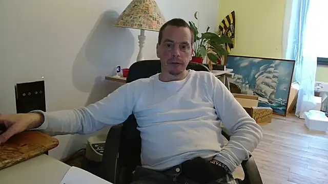 Snapshot of cloupefun chatting on September 25, 6:39 am cloupefun online show from September 25, 6:39 am
