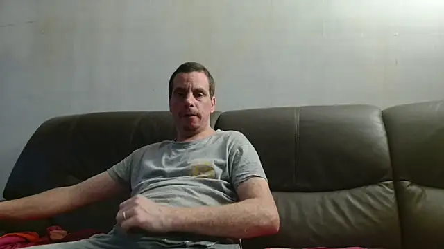 Snapshot of cloupefun chatting on October 25, 6:54 am cloupefun online show from October 25, 6:54 am