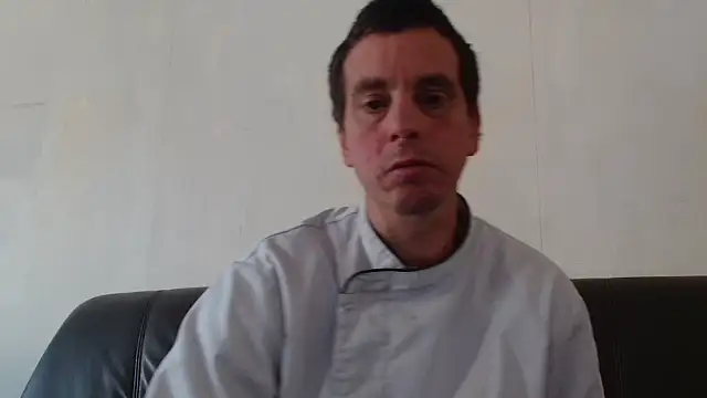 Snapshot of cloupefun chatting on November 27, 12:51 pm cloupefun online show from November 27, 12:51 pm