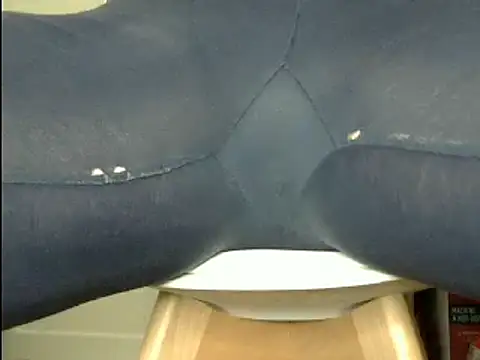 Snapshot of Squirtlady38 chatting on February 23, 3:35 am Squirtlady38 online show from February 23, 3:35 am