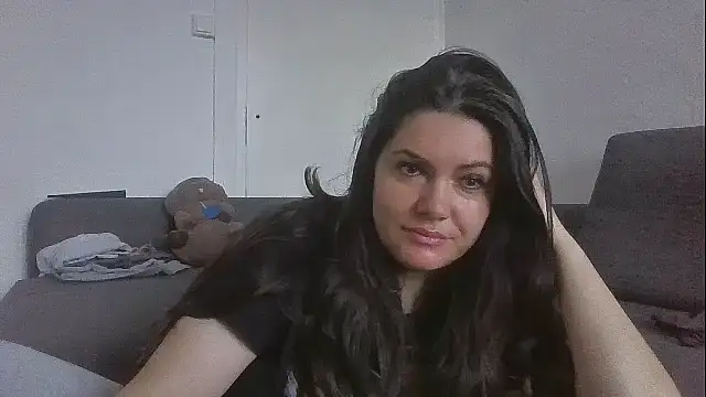 Snapshot of Squirtlady38 chatting on October 8, 6:22 am Squirtlady38 online show from October 8, 6:22 am