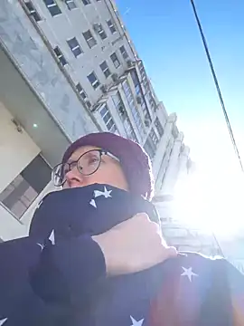 Snapshot of angelmommu chatting on March 19, 11:06 am angelmommu online show from March 19, 11:06 am