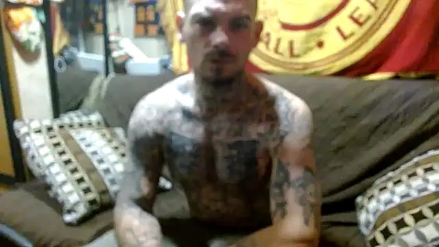 Snapshot of DADDY_KANE8--- chatting on January 24, 3:22 am DADDY KANE8--- online show from January 24, 3:22 am