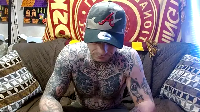 Snapshot of DADDY_KANE8--- chatting on February 5, 8:57 pm DADDY KANE8--- online show from February 5, 8:57 pm