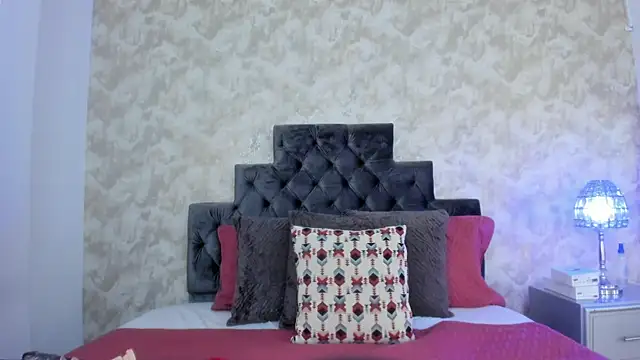 Snapshot of elizabeth_coleman chatting on December 16, 7:30 pm elizabeth coleman online show from December 16, 7:30 pm