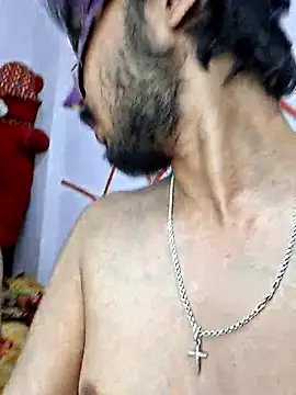 MOM-SUN-COUPLE online show from January 29, 4:30 pm