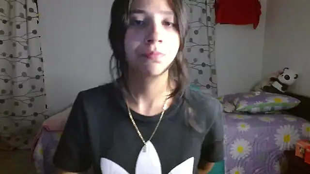 Snapshot of mia__lopez_ chatting on February 27, 12:54 am mia lopez online show from February 27, 12:54 am