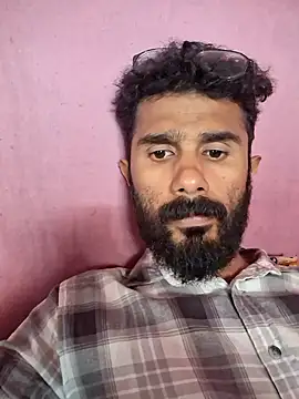 Snapshot of jithi007 chatting on January 6, 4:47 am jithi007 online show from January 6, 4:47 am