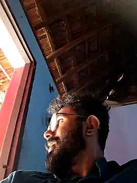 Snapshot of jithi007 chatting on January 14, 6:13 am jithi007 online show from January 14, 6:13 am