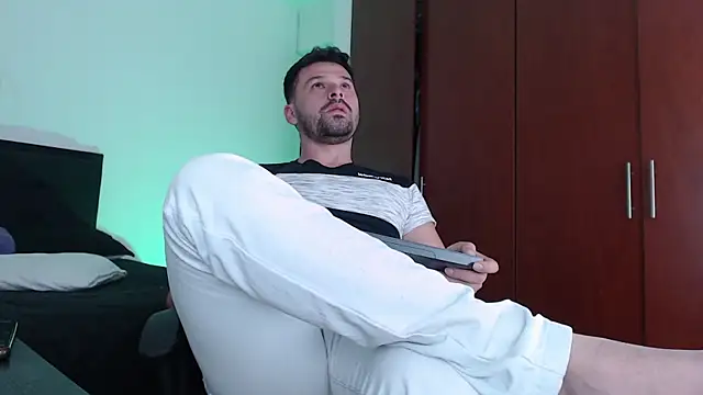 alexman fuck online show from December 12, 11:58 pm