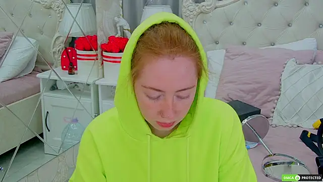 TinaBrook online show from September 22, 3:30 am