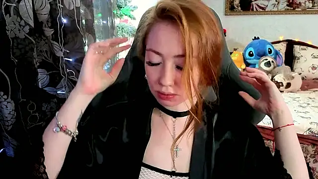 TinaBrook online show from March 11, 4:40 am