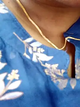 Snapshot of Lakhsmii chatting on March 5, 1:42 am Lakhsmii online show from March 5, 1:42 am