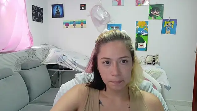 MommyMiaWs online show from April 27, 7:56 pm