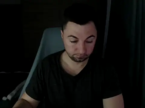 HankMalone online show from April 13, 3:23 am