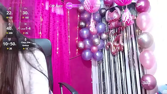 Snapshot of monica_little23 chatting on January 23, 1:35 pm monica little23 online show from January 23, 1:35 pm