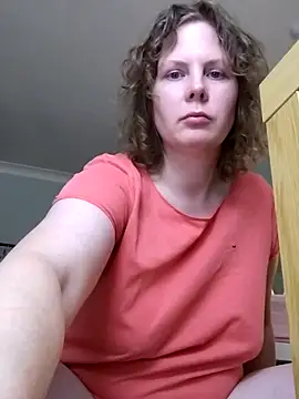 Snapshot of xxSexyBushLinnxx chatting on January 28, 11:49 am xxSexyBushLinnxx online show from January 28, 11:49 am