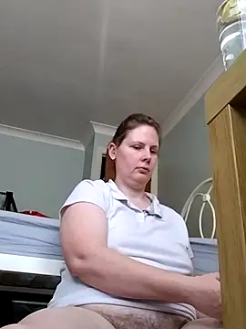 xxSexyBushLinnxx online show from February 17, 12:16 pm