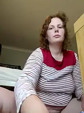 Snapshot of xxSexyBushLinnxx chatting on March 12, 8:41 pm xxSexyBushLinnxx online show from March 12, 8:41 pm