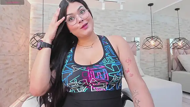 im mou  online show from February 10, 12:50 pm