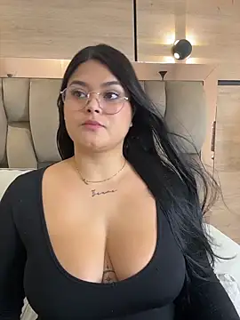 im mou  online show from February 23, 1:08 pm