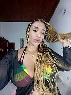 TAYLORR778 online show from December 13, 7:43 pm