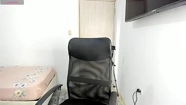 tracycum online show from October 2, 7:43 pm