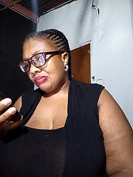 YELLOW BONE online show from March 1, 11:47 pm