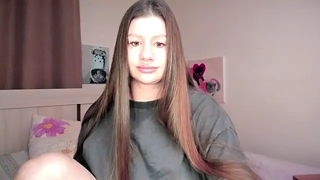 JuicyHelenX online show from February 5, 4:11 pm