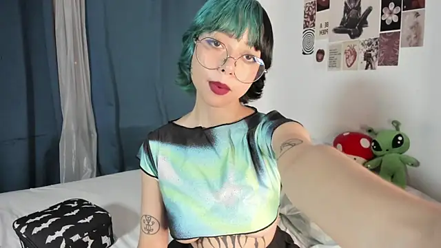 acid candy  online show from March 22, 1:42 am