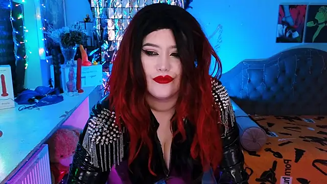 wickedxqueen online show from February 19, 5:16 am