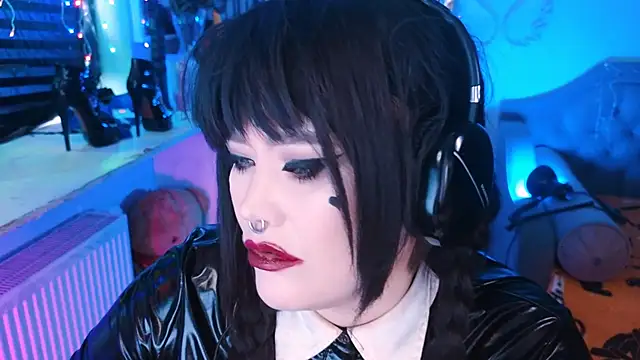 wickedxqueen online show from March 1, 10:31 pm