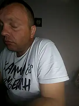 Snapshot of Bury0117 chatting on September 29, 12:10 pm Bury0117 online show from September 29, 12:10 pm