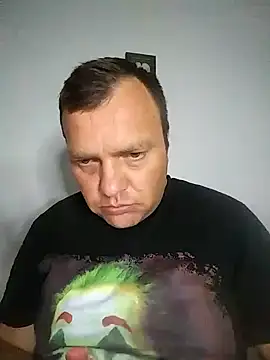 Snapshot of Bury0117 chatting on October 28, 7:45 am Bury0117 online show from October 28, 7:45 am