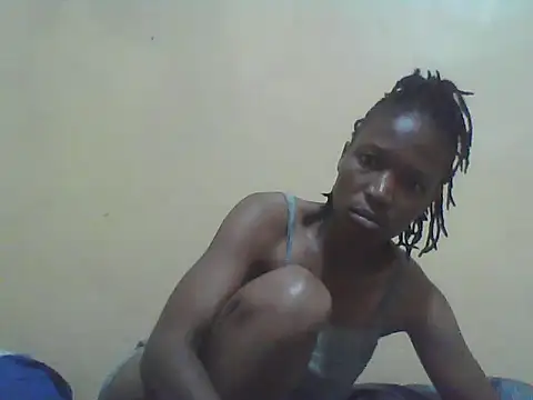 Snapshot of Smillie_prety chatting on November 18, 4:17 am Smillie prety online show from November 18, 4:17 am