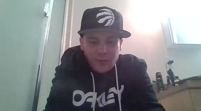 Snapshot of ACABFTP chatting on March 8, 8:14 pm ACABFTP online show from March 8, 8:14 pm