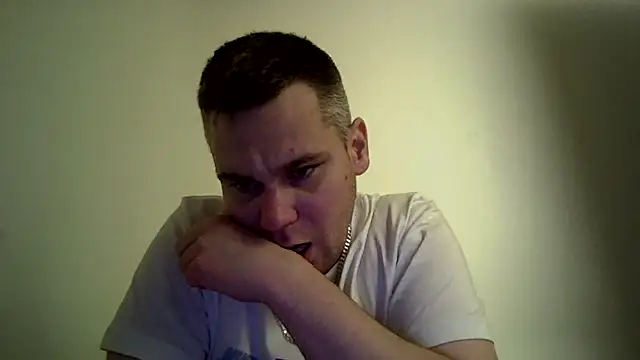 Snapshot of ACABFTP chatting on December 15, 12:04 am ACABFTP online show from December 15, 12:04 am