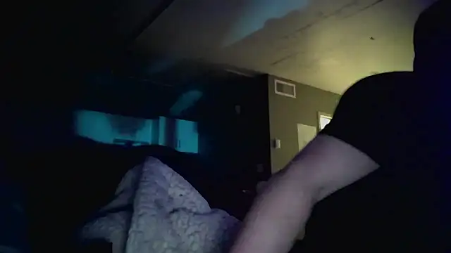 Snapshot of ACABFTP chatting on January 13, 5:24 am ACABFTP online show from January 13, 5:24 am