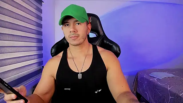 Snapshot of ransoj chatting on October 29, 2:30 pm ransoj online show from October 29, 2:30 pm