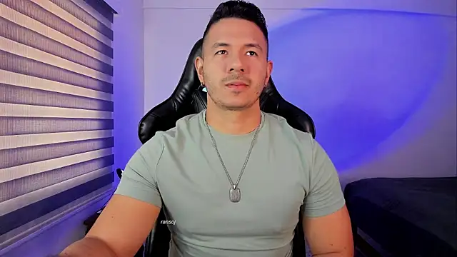 Snapshot of ransoj chatting on December 4, 2:26 pm ransoj online show from December 4, 2:26 pm