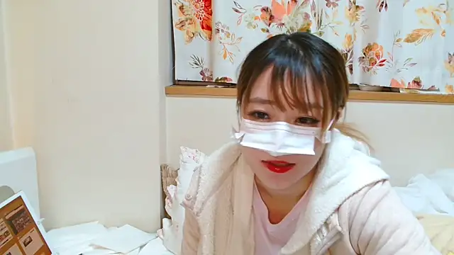 liliyRiSAcha-n online show from December 21, 6:55 pm