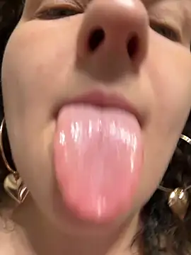 Taisia W online show from October 6, 6:11 am